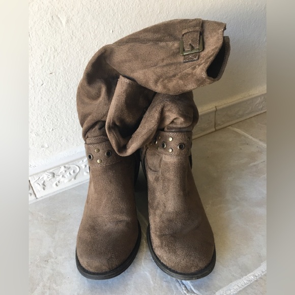 nicole boots.  8M, soft slouchy fabric, pull on, camel/brown - Picture 12 of 12